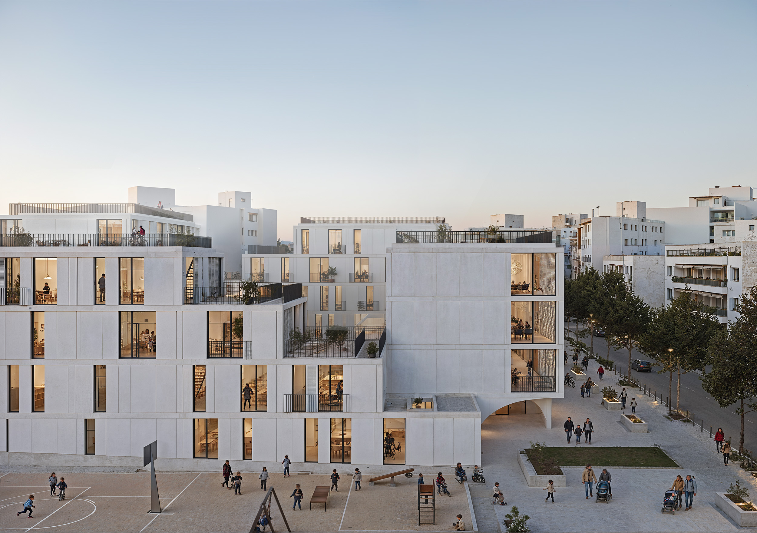 Thessaloniki Community Center — 3